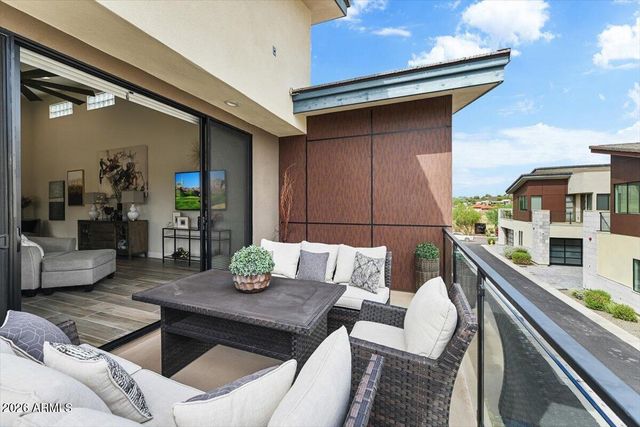 1 EASY Street 21, Carefree, AZ 85377