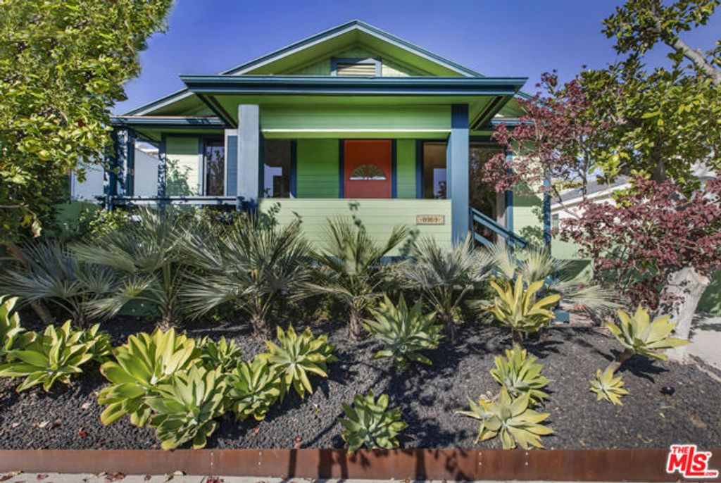 8969 Dicks Street, West Hollywood, CA 90069