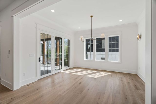 5448A Franklin Pike Cir, Brentwood, TN 37027