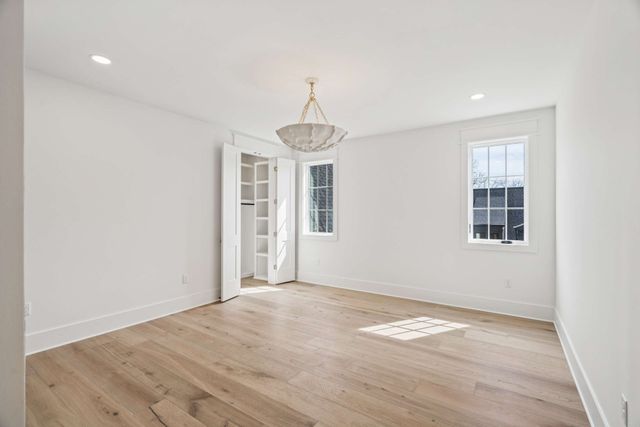 5448A Franklin Pike Cir, Brentwood, TN 37027