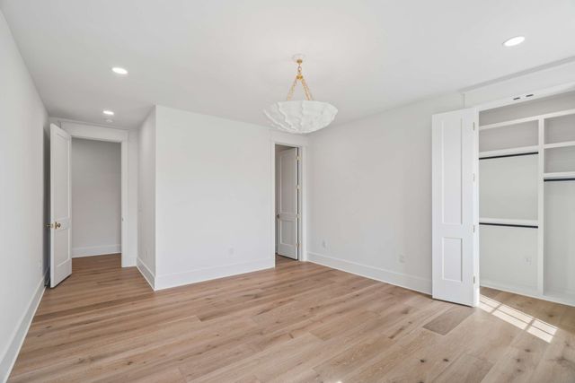 5448A Franklin Pike Cir, Brentwood, TN 37027