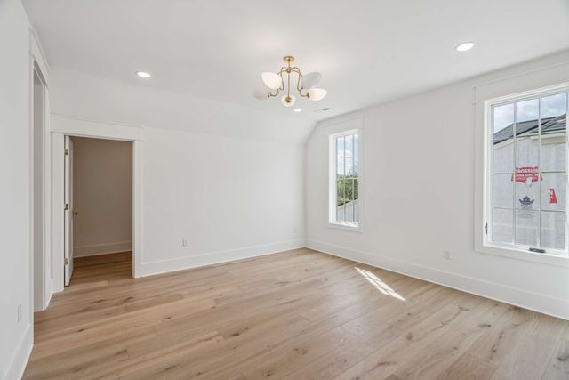 5448A Franklin Pike Cir, Brentwood, TN 37027