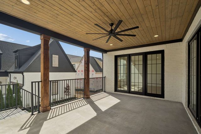 5448A Franklin Pike Cir, Brentwood, TN 37027