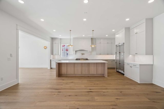 5448A Franklin Pike Cir, Brentwood, TN 37027