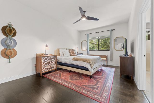 4222 N Dixie Highway 82, Oakland Park, FL 33334