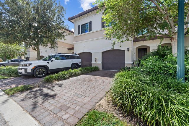 4222 N Dixie Highway 82, Oakland Park, FL 33334