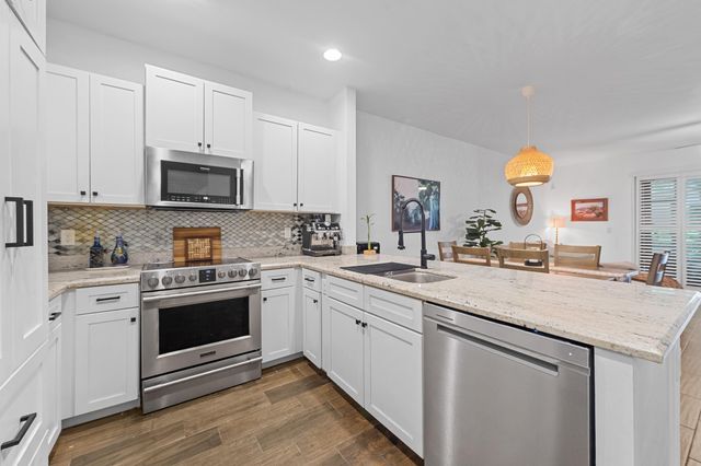 4222 N Dixie Highway 82, Oakland Park, FL 33334