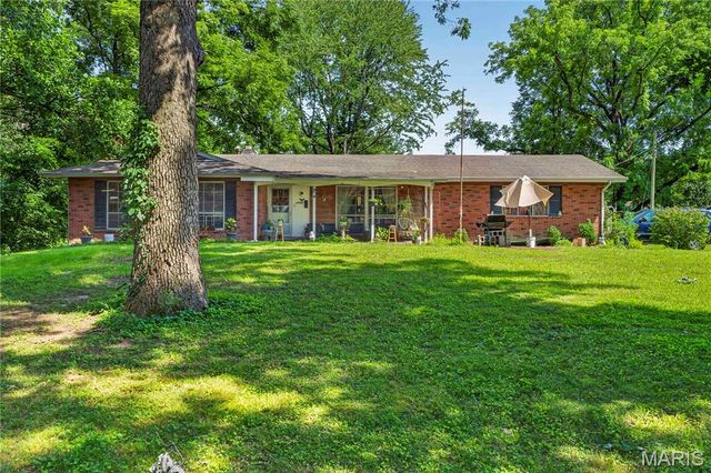 10500 Toelle Lane, St Louis, MO 63137