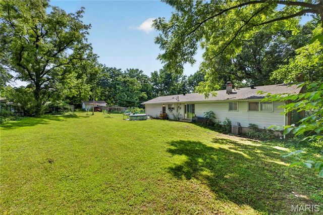 10500 Toelle Lane, St Louis, MO 63137