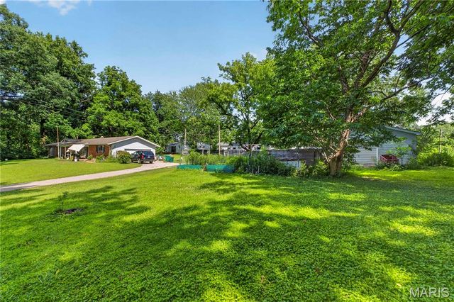 10500 Toelle Lane, St Louis, MO 63137