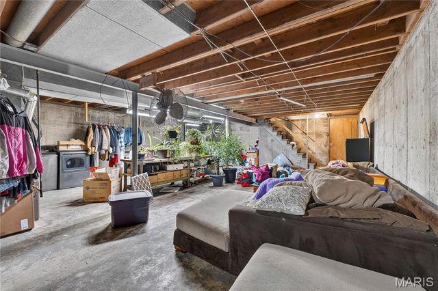 10500 Toelle Lane, St Louis, MO 63137