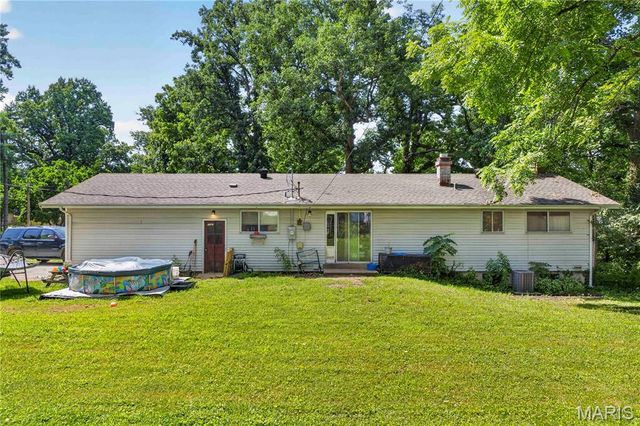 10500 Toelle Lane, St Louis, MO 63137