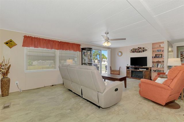 349 LONGWOOD DRIVE, Venice, FL 34285