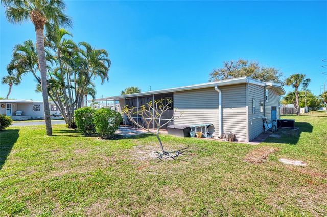 349 LONGWOOD DRIVE, Venice, FL 34285