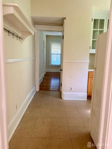 207 Woodbridge Avenue A, Metuchen, NJ 08840