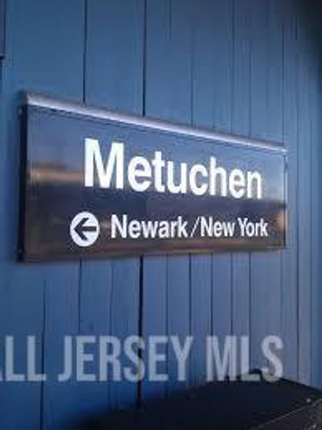 207 Woodbridge Avenue A, Metuchen, NJ 08840