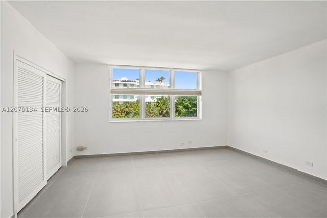 10180 W Bay Harbor Dr 3A, Bay Harbor Islands, FL 33154