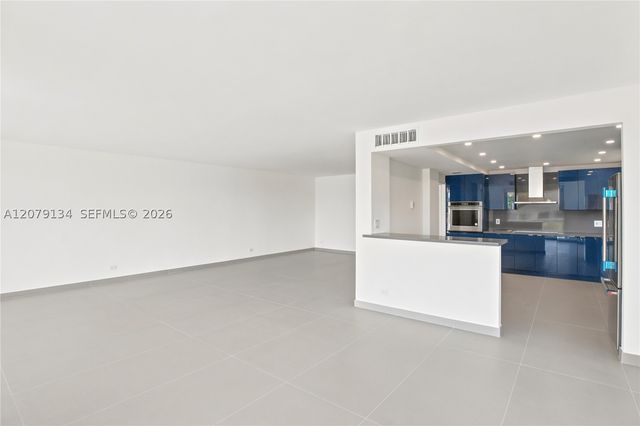 10180 W Bay Harbor Dr 3A, Bay Harbor Islands, FL 33154