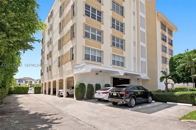 10180 W Bay Harbor Dr 3A, Bay Harbor Islands, FL 33154