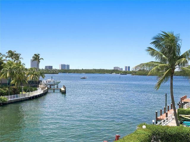 10180 W Bay Harbor Dr 3A, Bay Harbor Islands, FL 33154