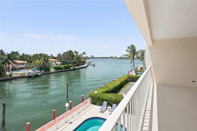 10180 W Bay Harbor Dr 3A, Bay Harbor Islands, FL 33154