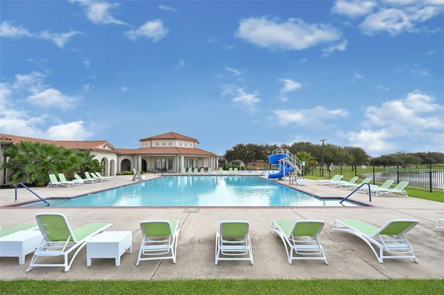 84 Carmel Drive, Manvel, TX 77578