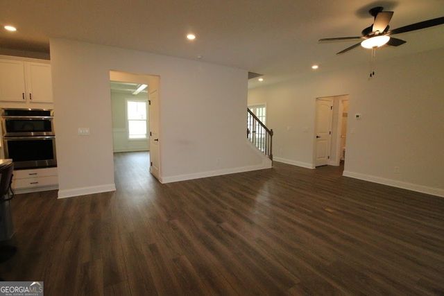 93 Riverwalk Manor Drive, Dallas, GA 30132