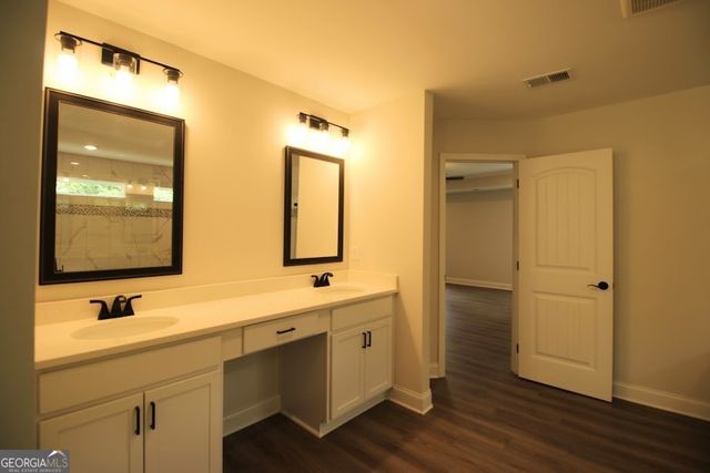 93 Riverwalk Manor Drive, Dallas, GA 30132