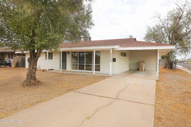 6045 W MARLETTE Avenue, Glendale, AZ 85301