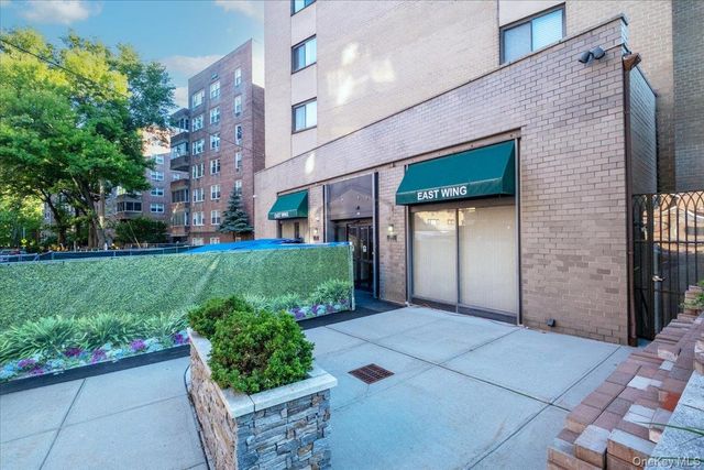 100 East Hartsdale Avenue TCE, Hartsdale, NY 10530