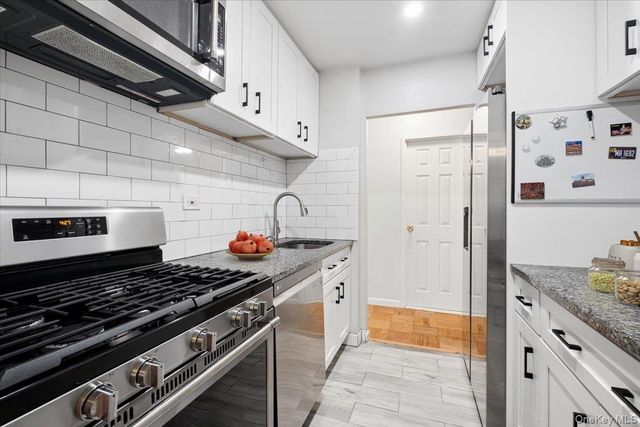 100 East Hartsdale Avenue TCE, Hartsdale, NY 10530