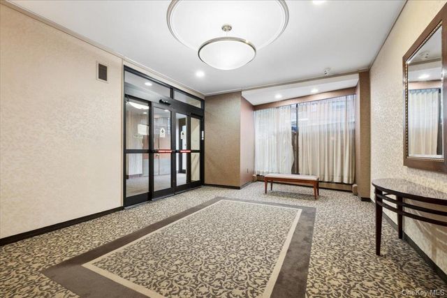 100 East Hartsdale Avenue TCE, Hartsdale, NY 10530