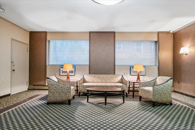 100 East Hartsdale Avenue TCE, Hartsdale, NY 10530