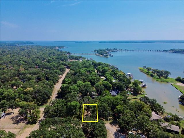 185 Natchez Trail, Mabank, TX 75156