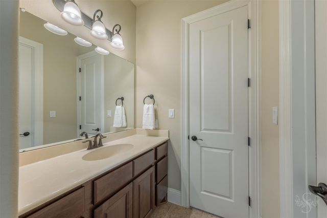 103 Walton Water Way Lane, Fulshear, TX 77441