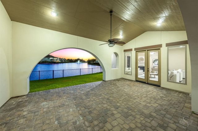 103 Walton Water Way Lane, Fulshear, TX 77441