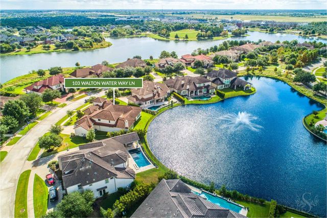103 Walton Water Way Lane, Fulshear, TX 77441