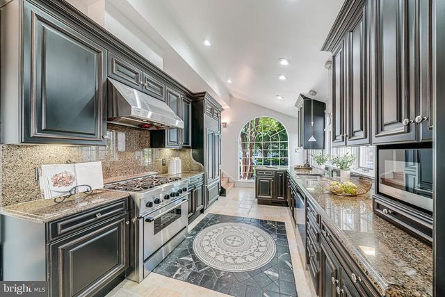 4817 CHEVY CHASE BLVD, Chevy Chase, MD 20815