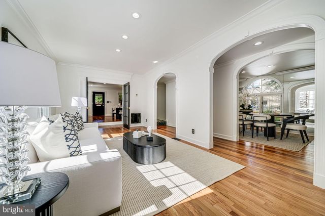 4817 CHEVY CHASE BLVD, Chevy Chase, MD 20815