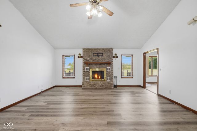 170 W 600 N, Alexandria, IN 46001