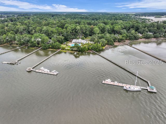 45 Callawassie Club Dr, Okatie, SC 29909