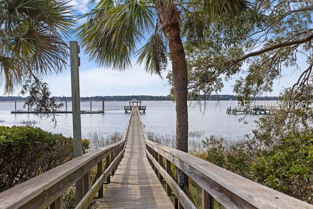 45 Callawassie Club Dr, Okatie, SC 29909