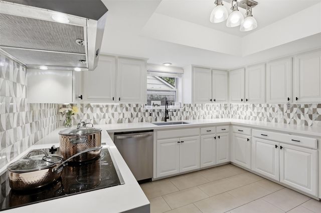 12574 Westerley Lane, Houston, TX 77077