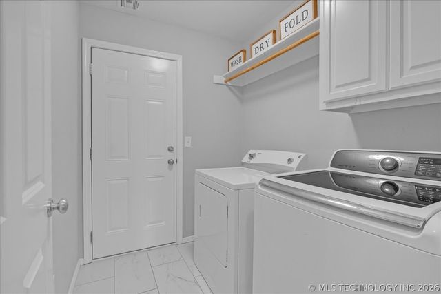 26530 Foxen Drive, Claremore, OK 74019