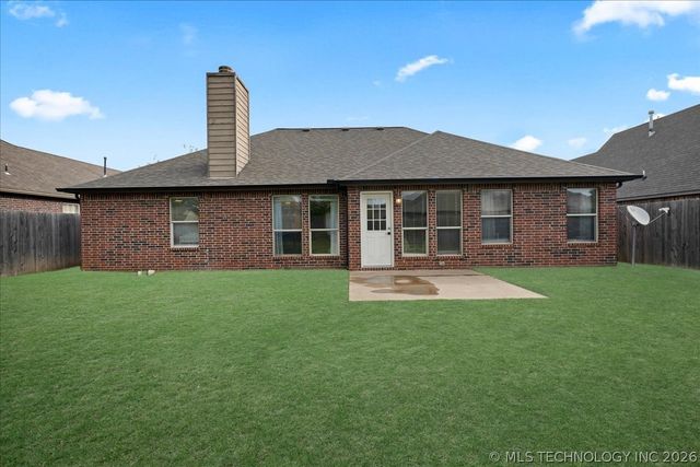 26530 Foxen Drive, Claremore, OK 74019