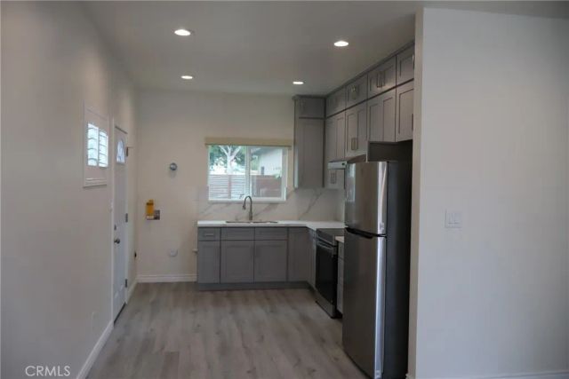 10644 Fairhall Street B, Temple City, CA 91780