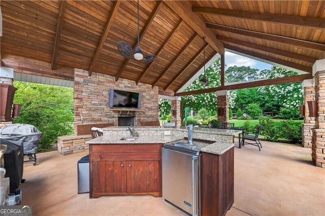 12190 Charlotte Drive, Alpharetta, GA 30004