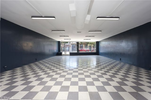 3613 Tweedy Boulevard, South Gate, CA 90280