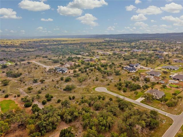 104 Rocky Summit CT, Spicewood, TX 78669