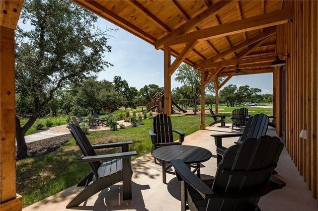 104 Rocky Summit CT, Spicewood, TX 78669